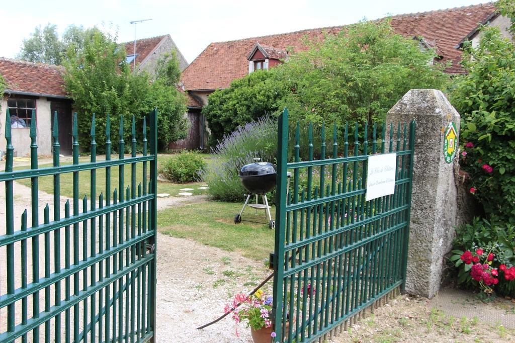 Le Clos de Châtres Oisly Exterior foto